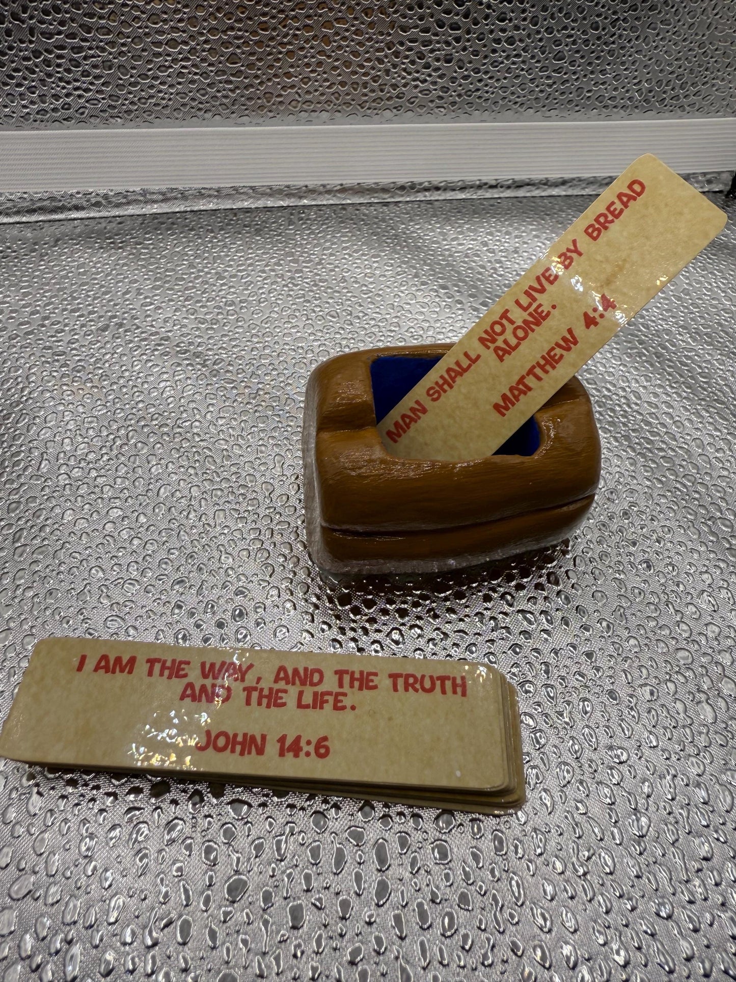 Clay Bread Scripture Card Holder – Includes 100 Bible Verses